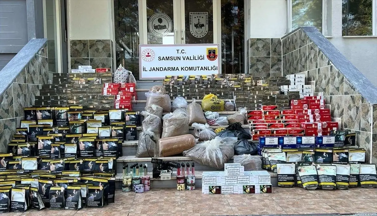 samsunda-kacak-makaron-operasyonu-108-bin-600-ele-gecirildi-HDVX7yD7.jpg