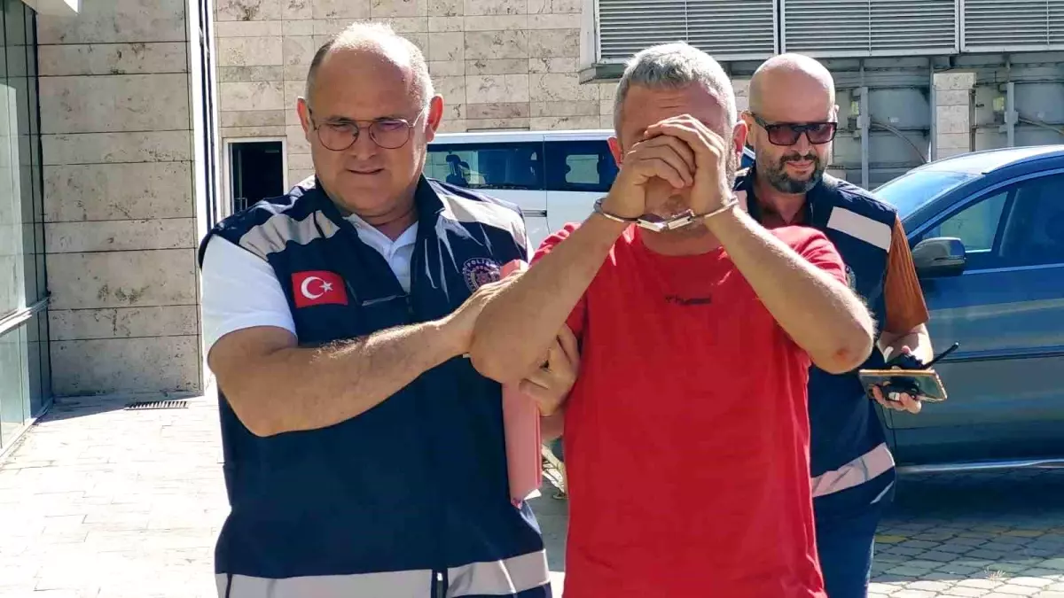samsunda-esini-ve-kizini-darp-eden-sahis-tutuklandi-D7YVmfIh.jpg