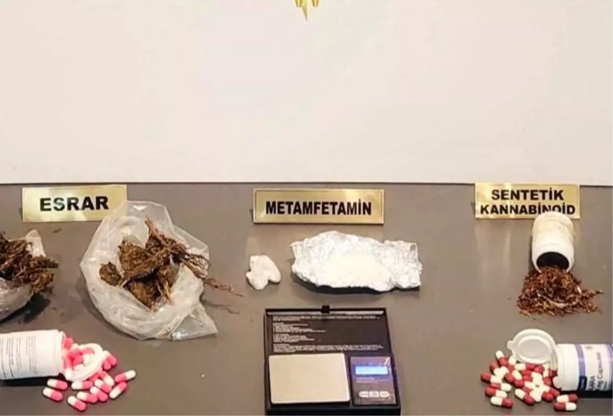 samsunda-uyusturucu-operasyonu-5-gozalti-gwdA9jSn.jpg