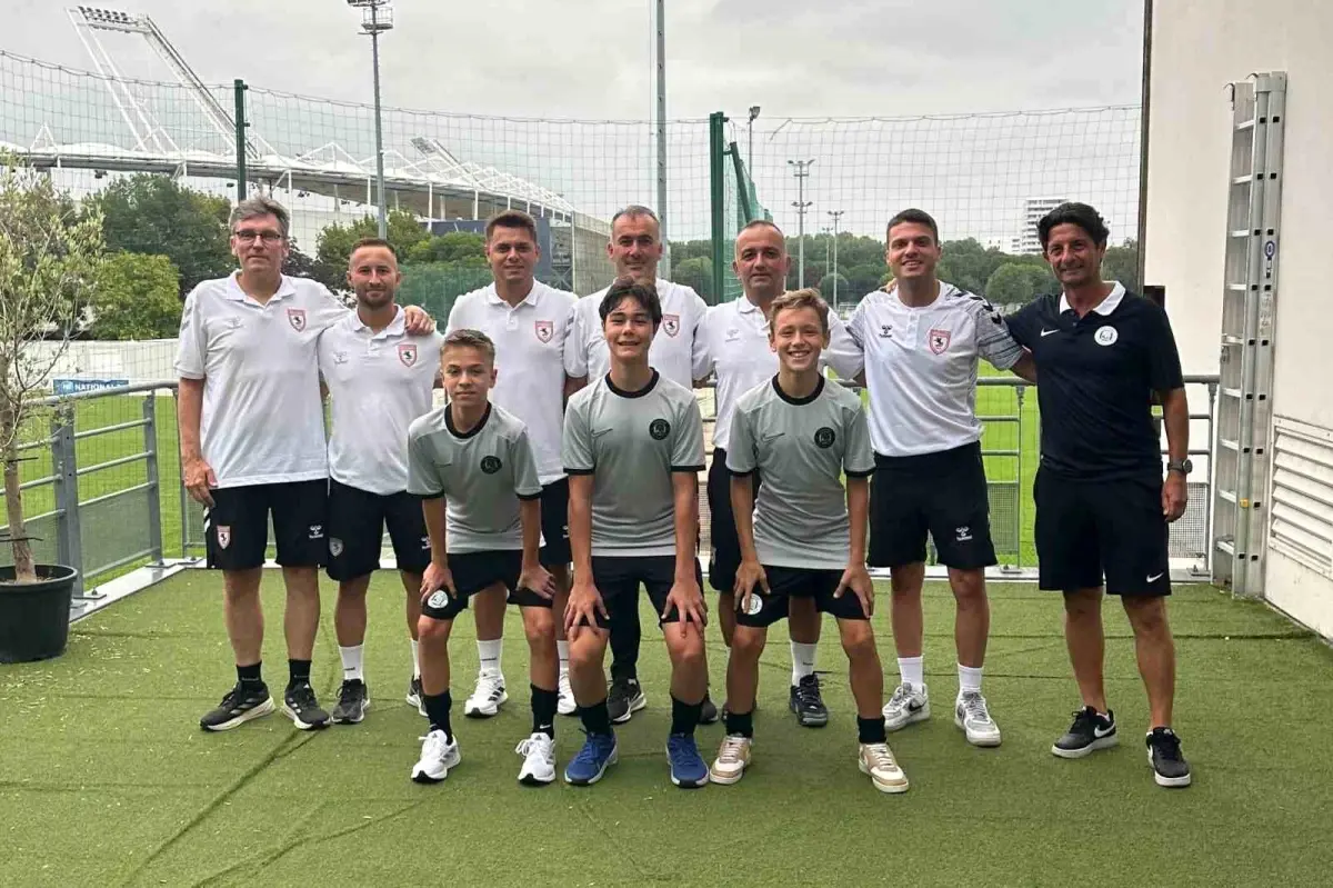 samsunspor-futbol-akademisi-toulouse-fc-ile-isbirligi-yapti-qw21UOcO.jpg